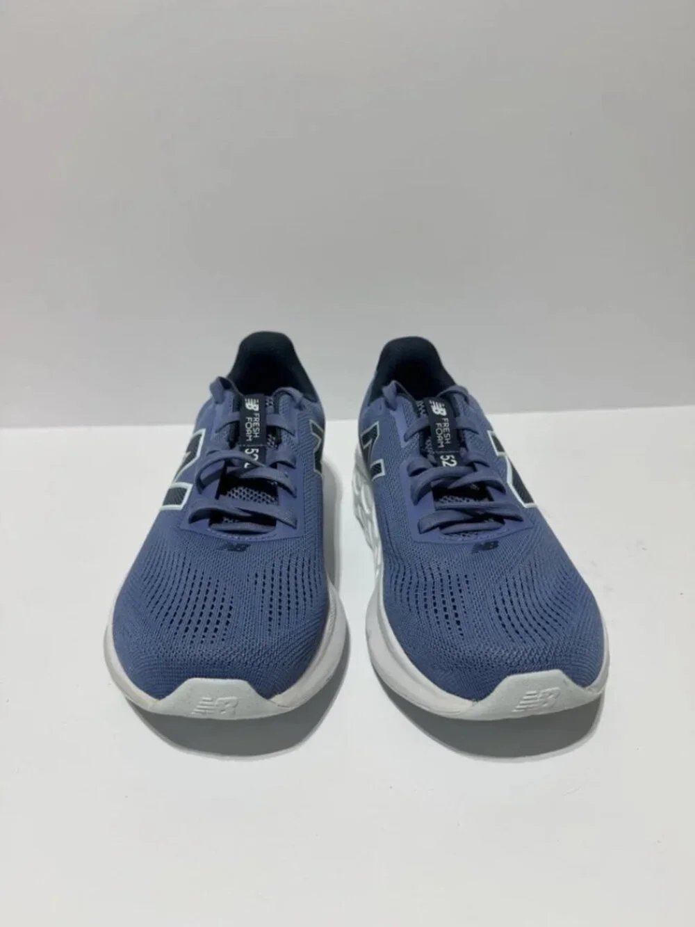 New Balance Womens Fresh Foam 520v9 Running Shoes Blue Size 10 B